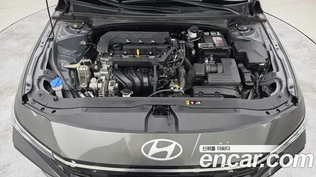 Hyundai Avante CN7 — Фото автомобиля 6
