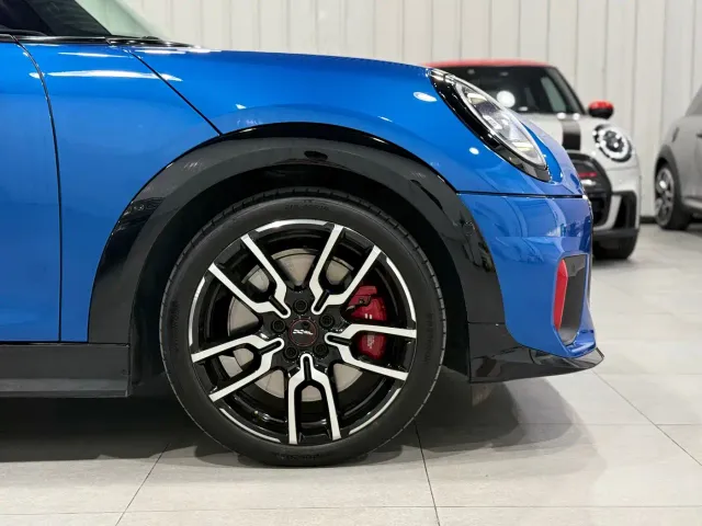 MINI John Cooper Works — Фото автомобиля 18