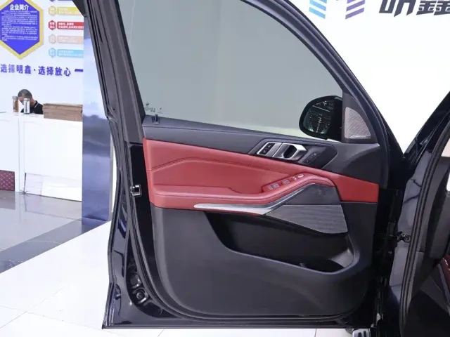 BMW X5 — Фото автомобиля 18