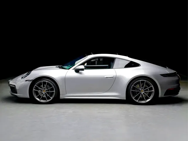 Porsche 911 — Фото автомобиля 3