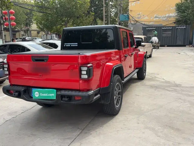 Jeep Gladiator — Фото автомобиля 7