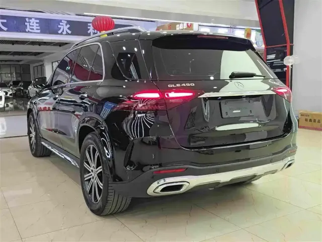 Mercedes-Benz GLE-Class — Фото автомобиля 16