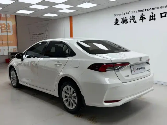 Toyota Corolla — Фото автомобиля 4