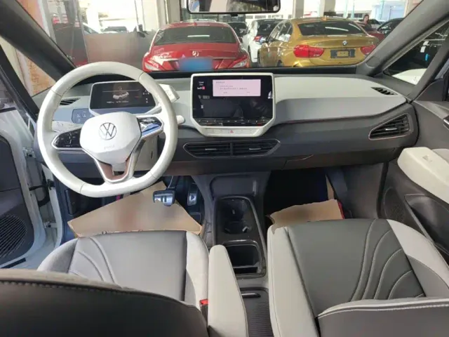 Volkswagen ID.3 — Фото автомобиля 5