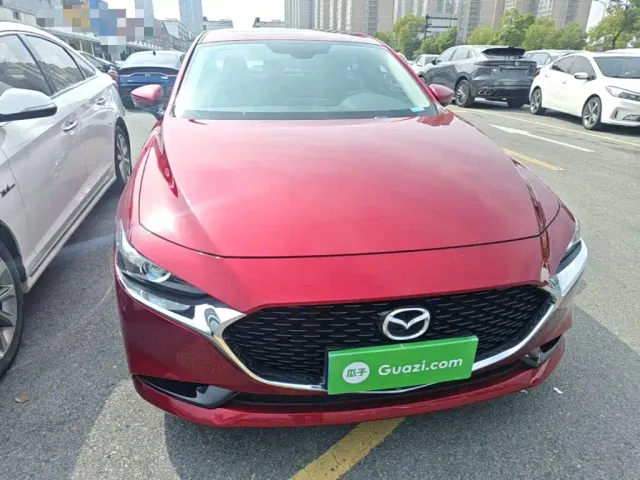 Mazda Axela — Фото автомобиля 2