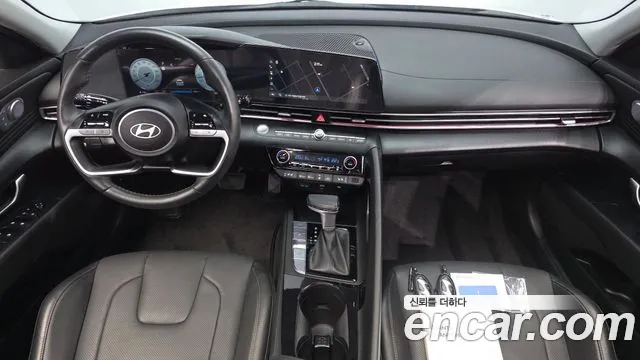 Hyundai Avante CN7 — Фото автомобиля 10
