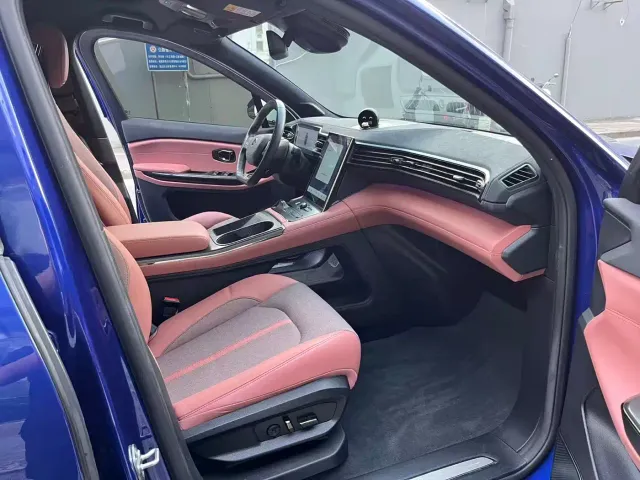 Nio EC6 — Фото автомобиля 9