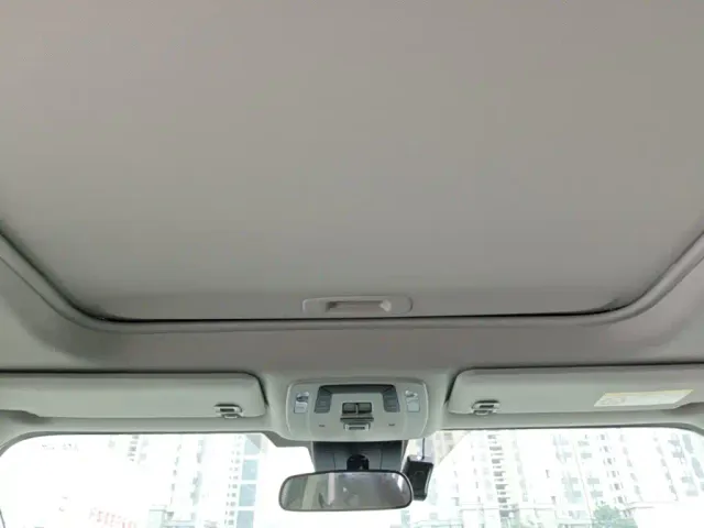 Toyota Sienna — Фото автомобиля 17