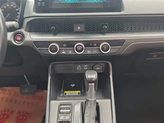 Honda CR-V — Фото автомобиля 11