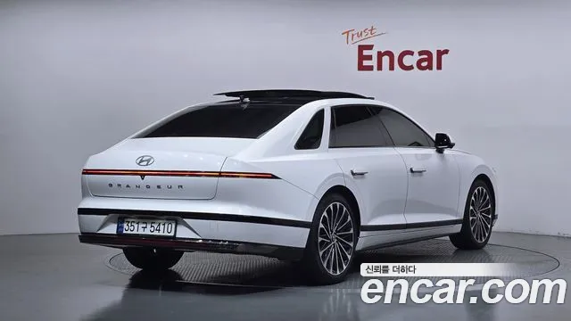 Hyundai Grandeur GN7 — Фото автомобиля 2