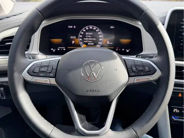 Volkswagen T-Roc — Фото автомобиля 21