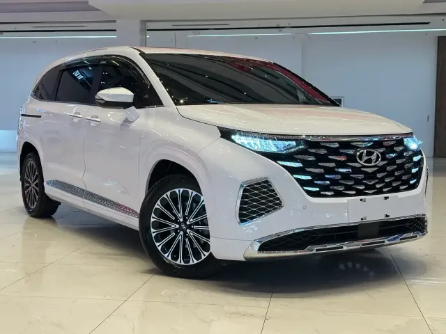 Hyundai Custo — Фото автомобиля 3