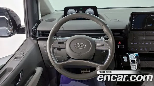 Hyundai Staria Staria 4WD Lounge 9 мест — Фото автомобиля 13