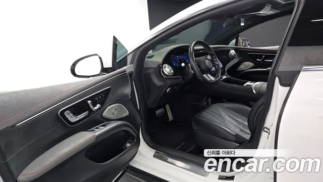 Mercedes-Benz EQS — Фото автомобиля 10