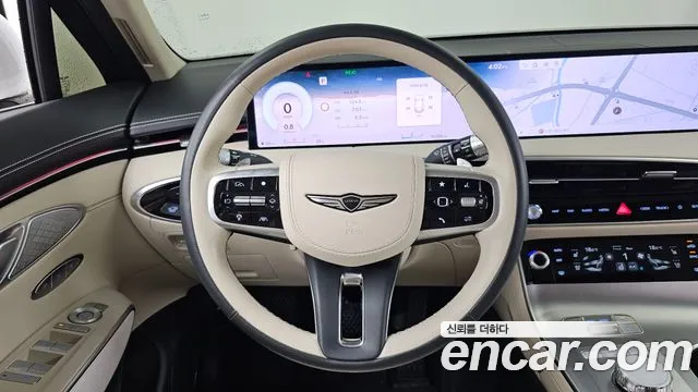 Genesis GV70 2.5T Бензин 2WD — Фото автомобиля 12
