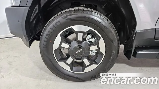 Kia Tasman Tasman 2.5T Бензин 2WD — Фото автомобиля 5