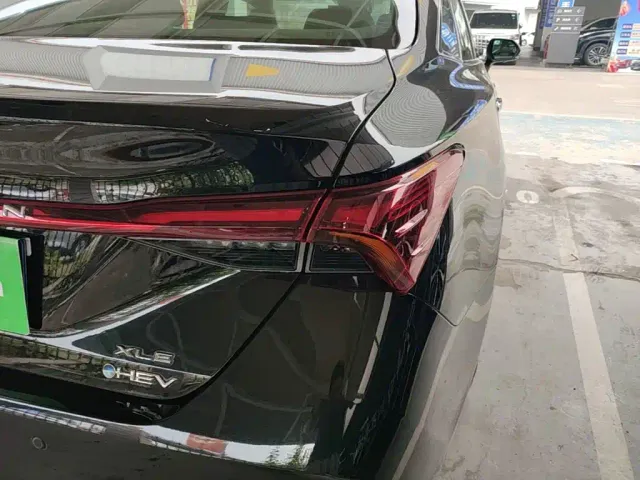 Toyota Avalon 2024 Model Hybrid 2.0L Prestige Edition — Фото автомобиля 7