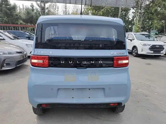Wuling Motors Hongguang MINIEV 2020 Comfort Edition (LFP Battery) — Фото автомобиля 5