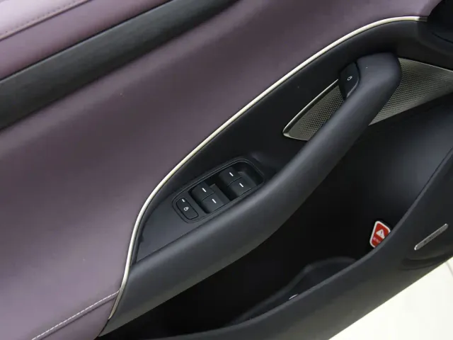 Xiaomi SU7 — Фото автомобиля 8