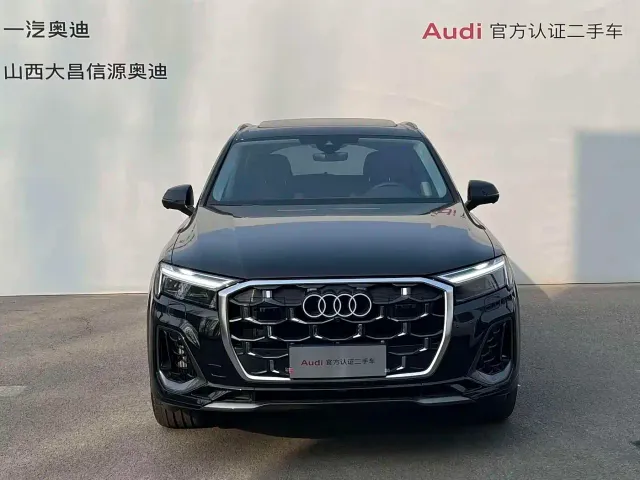 Audi Q7 — Фото автомобиля 2