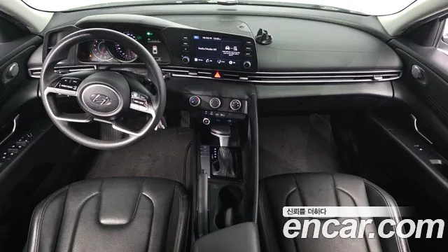 Hyundai AVANTE Avante (CN7) 1.6 LPi (Для проката) — Фото автомобиля 7