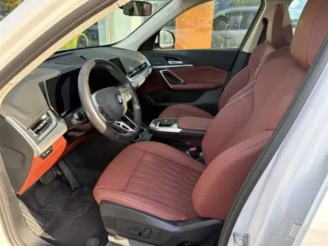BMW X1 — Фото автомобиля 12