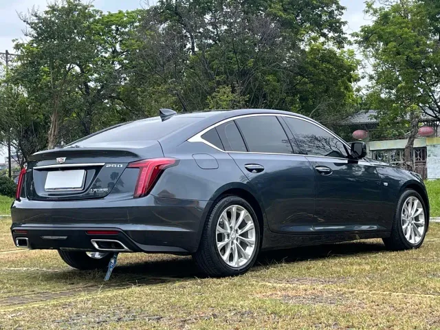 Cadillac CT5 — Фото автомобиля 13