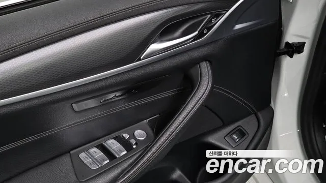 BMW 5 Series G30 — Фото автомобиля 16