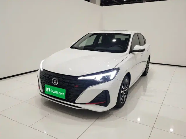 Фотография автомобиля — Changan Eado