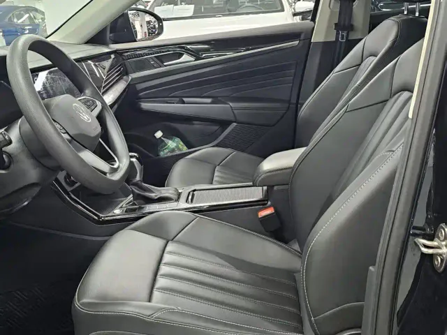 Volkswagen Passat 2024 280TSI Business Edition — Фото автомобиля 8
