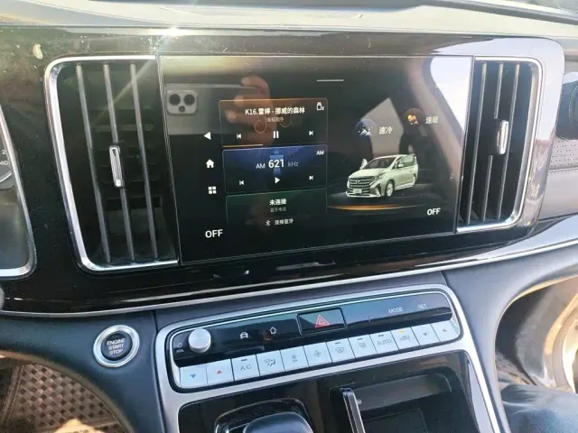 GAC Trumpchi M8 — Фото автомобиля 14
