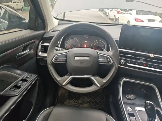 Haval H6 — Фото автомобиля 10