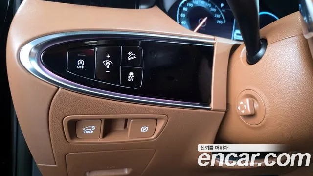 Genesis GV70 — Фото автомобиля 29