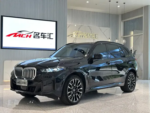 Фотография автомобиля — BMW X5
