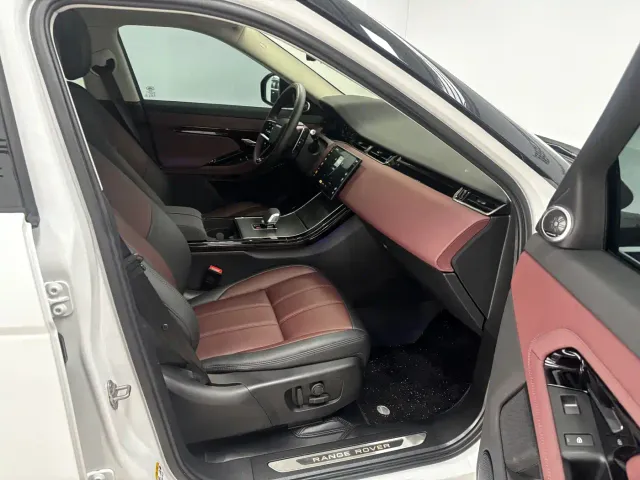 Land Rover Range Rover Evoque — Фото автомобиля 27