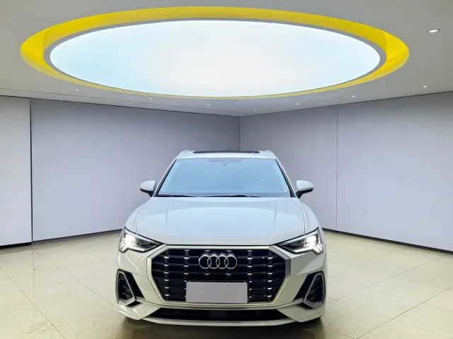 Audi Q3 — Фото автомобиля 2