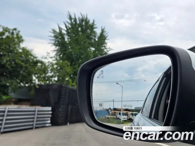 Renault-KoreaSamsung QM6 Новый QM6 2.0 GDe LE Signature 2WD — Фото автомобиля 17