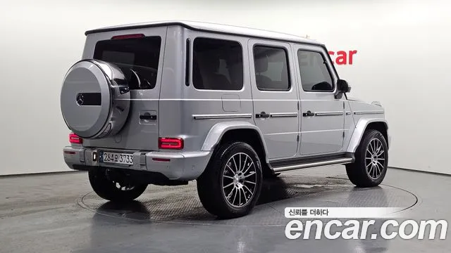 Mercedes-Benz G-Class — Фото автомобиля 2
