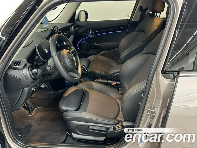 MINI Cooper — Фото автомобиля 10