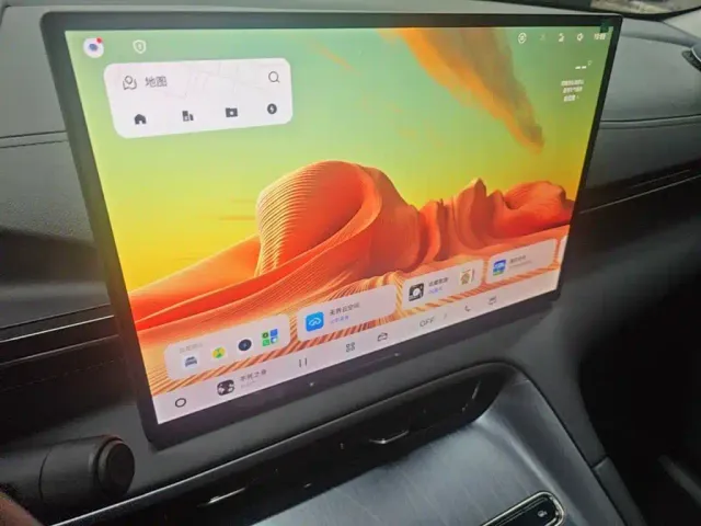 Geely Galaxy E5 — Фото автомобиля 12