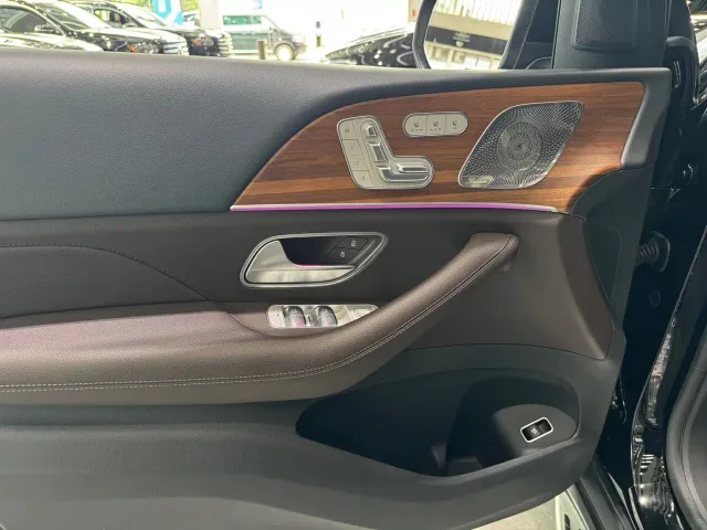 Mercedes-Benz Mercedes-Benz GLS — Фото автомобиля 7