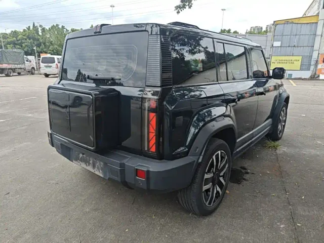 iCAR 03 — Фото автомобиля 6
