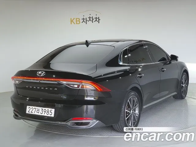 Hyundai Grandeur Новый Grandeur IG — Фото автомобиля 7