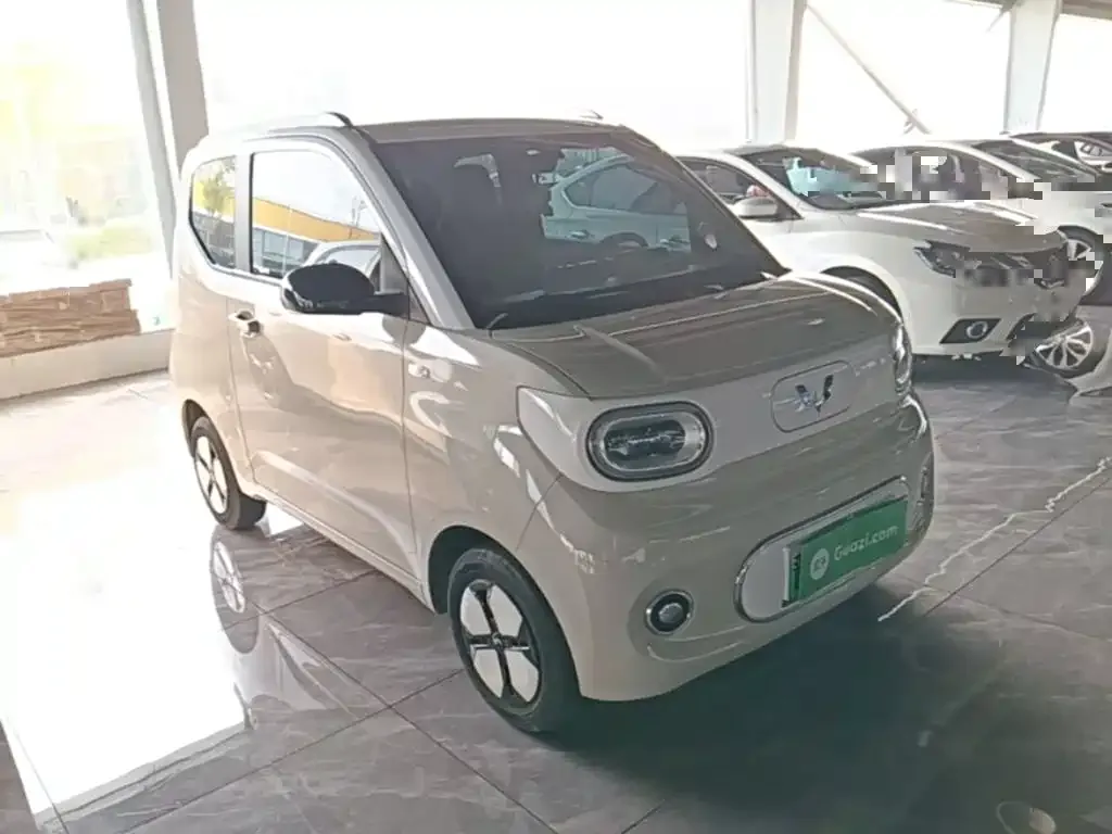 Wuling Motors Hongguang MINIEV 2024 3rd Gen 215km Advanced — Фото автомобиля 3