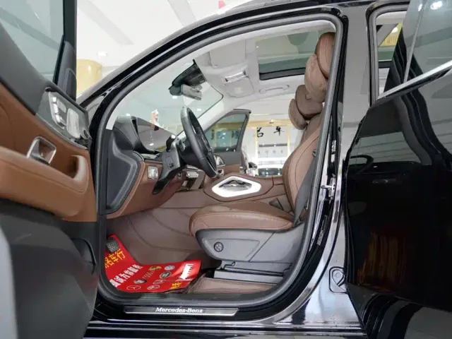 Mercedes-Benz GLE-Class — Фото автомобиля 5