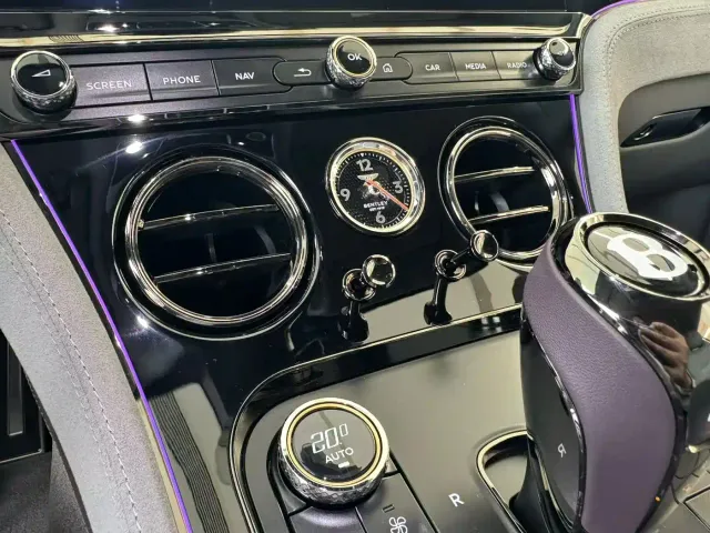 Bentley Continental — Фото автомобиля 5