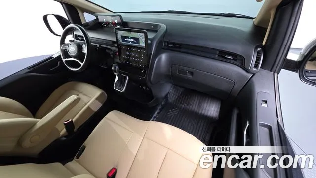 Hyundai Staria — Фото автомобиля 10