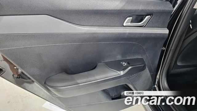 Kia K5 Новый K5 3 поколение 2.0 LPi(Для проката) — Фото автомобиля 25