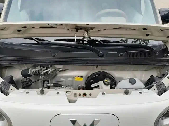 Wuling Hongguang Mini EV — Фото автомобиля 19