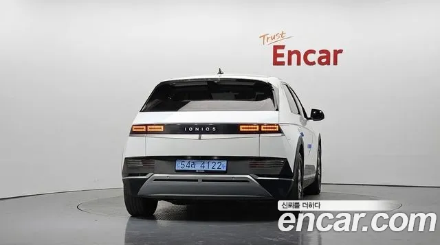 Hyundai Ioniq 5 — Фото автомобиля 4